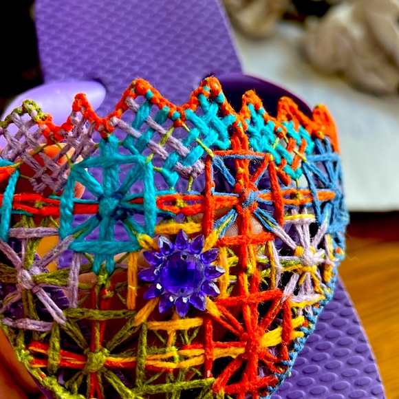 NEW Havaianas Brasil unique design multicolor crochet top & purple jewel.S:7-8 - Picture 5 of 6